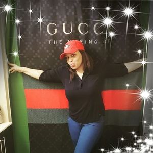 Meet your Posher, Antoinette